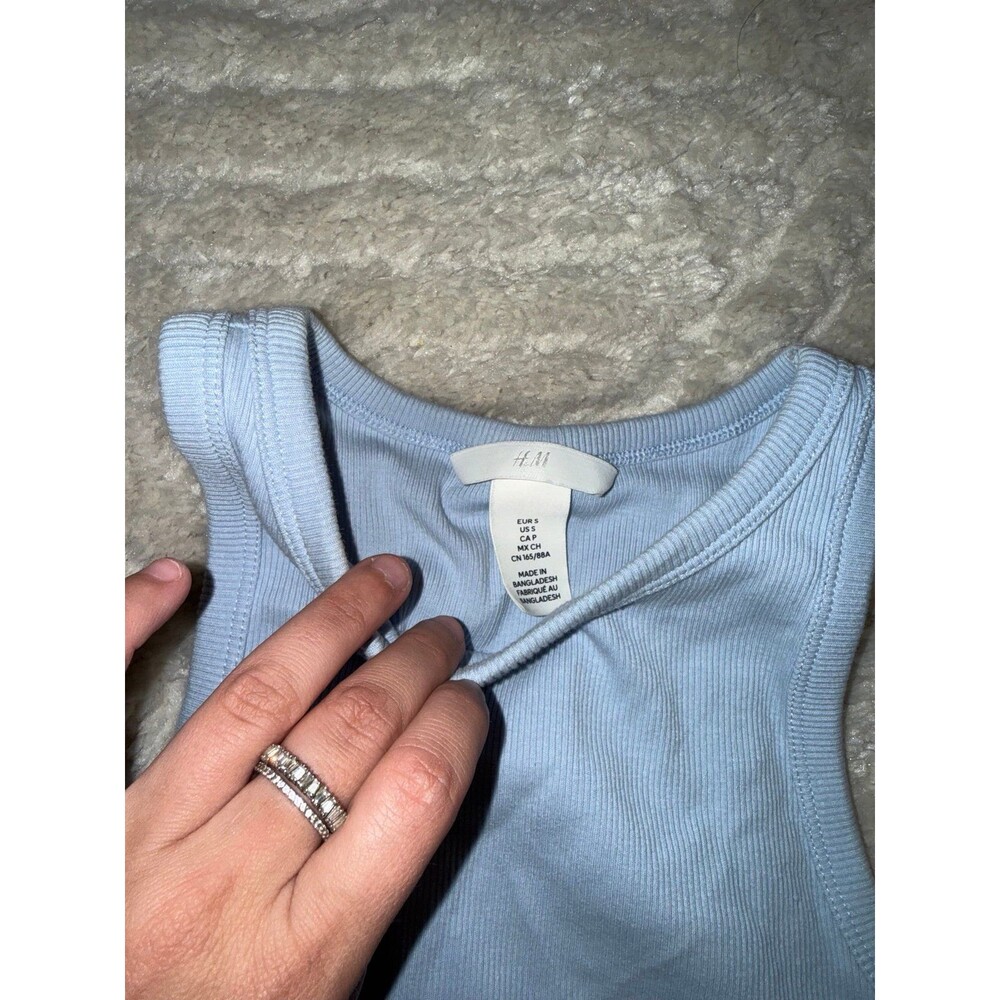 H&M Pale Blue Ribbed Cropped Tank - Picture 2 of 3